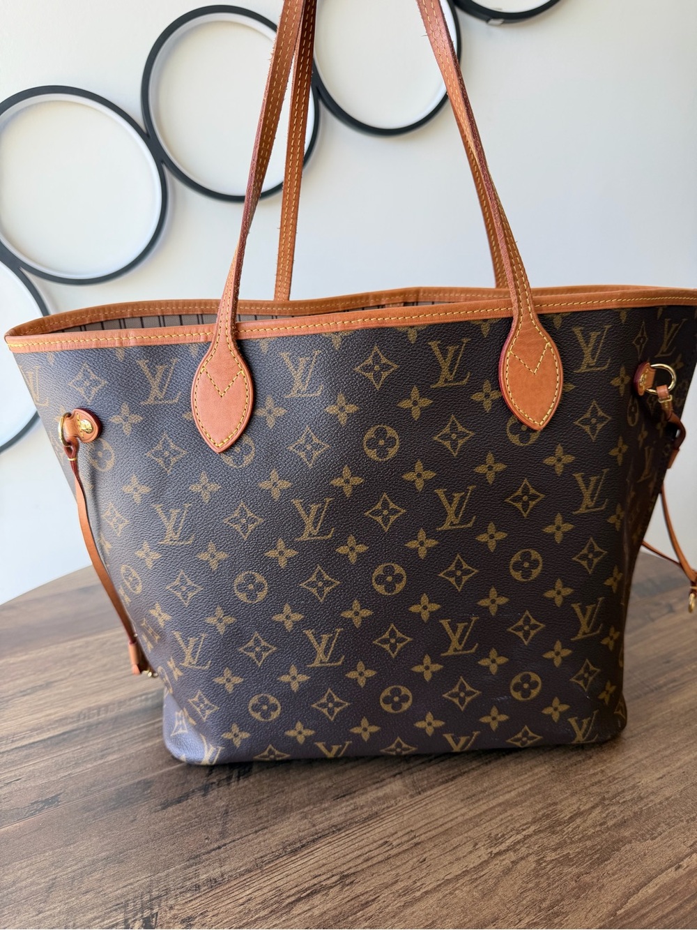 Louis Vuitton Monogram Canvas Neverfull Tote MM